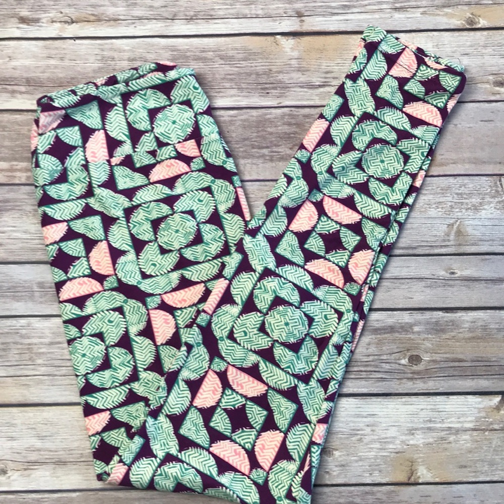 LuLaRoe OS LEGGINGS